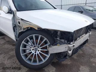 2018 Mercedes-Benz GLC with VIN WDC0G4KB0JV109381, listed as a IAAI auction lot 41476483 with 144,632 mi miles. Bid and sale history available at carsss.com. Image 6.