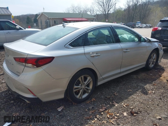 2019 Hyundai Sonata SEL with VIN 5NPE34AF8KH732521, listed as a IAAI auction lot 42016541 with 62,022 mi miles and . Bid and sale history available at DreamBid. Image 4.