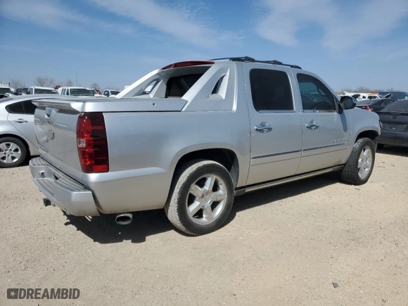 2013 Chevrolet Avalanche LTZ with VIN 3GNMCGE0XDG321451, listed as a Copart auction lot 47413935 with 174,216 mi miles and Salvage Title. Bid and sale history available at carsss.com. Image 3.
