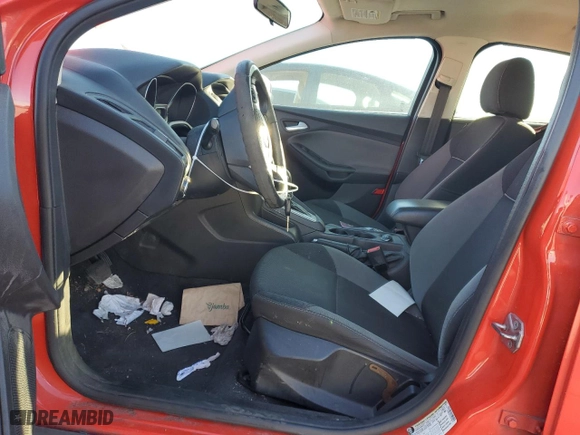2014 Ford Focus SE with VIN 1FADP3F21EL318213, listed as a Copart auction lot 88498635 with 176,953 mi miles and Salvage Title. Bid and sale history available at carsss.com. Image 7.