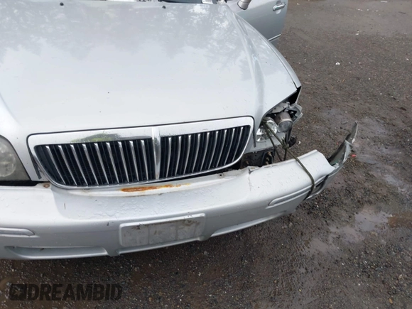 2003 Hyundai XG with VIN KMHFU45EX3A239639, listed as a IAAI auction lot 41473400 with 273,972 mi miles and . Bid and sale history available at DreamBid. Image 16.