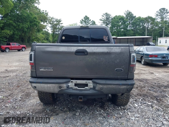 2007 Ford F-250 XL with VIN 1FTSW21P97EA66915, listed as a IAAI auction lot 42424768 with 273,864 mi miles and . Bid and sale history available at DreamBid. Image 16.