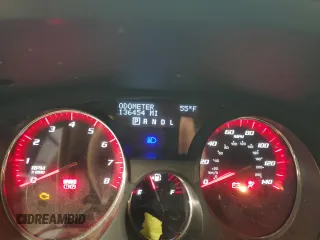 2009 GMC Acadia SLE1 z VIN 1GKEV13D09J145658, wystawiony jako Copart lot #51328715 z przebiegiem 136 454 mil mil oraz Szkoda całkowita • Salvage title. Historia ofert i sprzedaży dostępna na DreamBid. Obrazek 9.