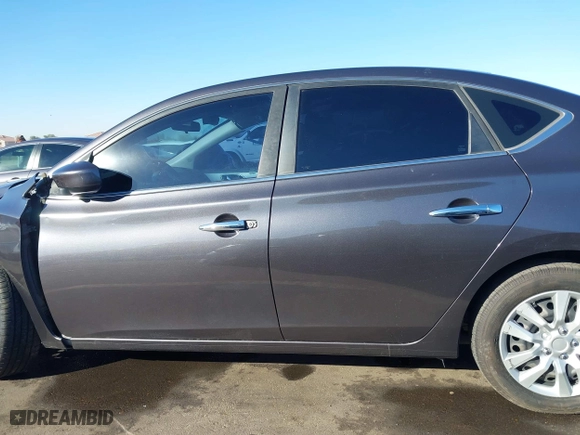 2015 Nissan Sentra S with VIN 3N1AB7AP0FY235177, listed as a IAAI auction lot 41406262 with 97,570 mi miles. Bid and sale history available at carsss.com. Image 14.