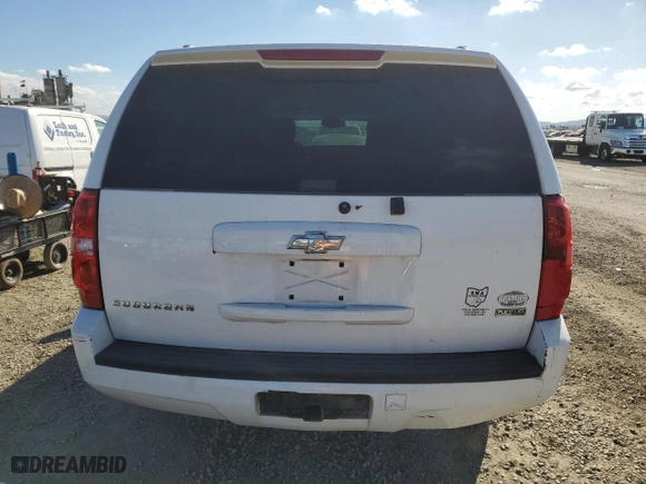 2010 Chevrolet Suburban Commercial with VIN 1GNUKHE36AR241403, listed as a Copart auction lot 89192945 with 262,671 mi miles and Clean Title. Bid and sale history available at carsss.com. Image 6.