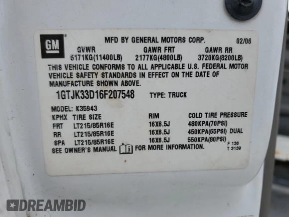 2006 GMC Sierra 3500 DRW SLE1 z VIN 1GTJK33D16F207548, wystawiony jako Copart lot #72369554 z przebiegiem Nie podano mil oraz Szkody całkowita. Historia ofert i sprzedaży dostępna na DreamBid. Obrazek 15.