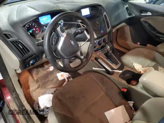 2013 Ford Focus SE z VIN 1FADP3F27DL149961, wystawiony jako Copart lot #54263825 z przebiegiem 160 511 mil mil oraz Szkoda całkowita • Salvage title. Historia ofert i sprzedaży dostępna na DreamBid. Obrazek 8.