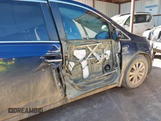 2014 Honda Odyssey EX with VIN 5FNRL5H43EB115025, listed as a IAAI auction lot 41685249 with 236,876 mi miles and . Bid and sale history available at carsss.com. Image 6.