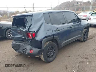 2021 Jeep Renegade Upland Edition with VIN ZACNJDAB5MPM29870, listed as a IAAI auction lot 40884581 with 52,955 mi miles. Bid and sale history available at carsss.com. Image 4.