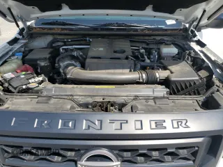 2023 Nissan Frontier S z VIN 1N6ED1CLXPN631662, wystawiony jako Copart lot #55935545 z przebiegiem 31 500 mil mil oraz Szkoda całkowita • Salvage title. Historia ofert i sprzedaży dostępna na DreamBid. Obrazek 11.