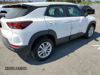2021 Chevrolet TrailBlazer LS with VIN KL79MMS2XMB021138, listed as a Copart auction lot 65778844 with 30,309 mi miles and Salvage Title. Bid and sale history available at DreamBid. Image 3.