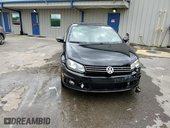 2013 Volkswagen Eos Executive с VIN WVWFW8AH0DV002612, выставлен на аукционе Copart как лот 58059915 с пробегом 117 671 миль миль и Списание • Salvage title. История ставок и продаж доступна на DreamBid. Изображение 13.