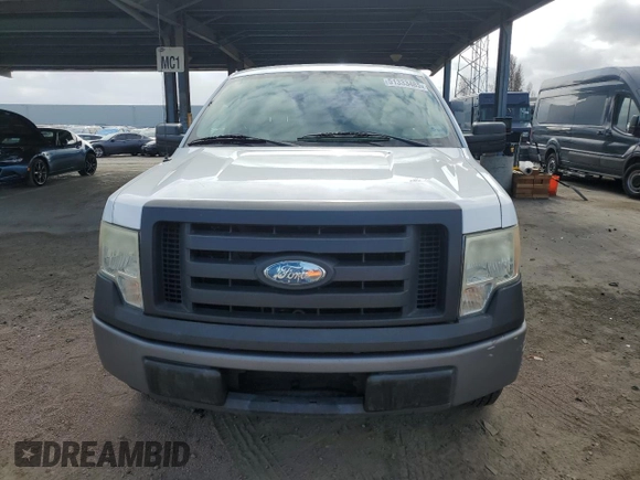 2009 Ford F-150 STX with VIN 1FTRX12W49FA84442, listed as a Copart auction lot 51333485 with 143,529 mi miles and Clean Title. Bid and sale history available at carsss.com. Image 5.