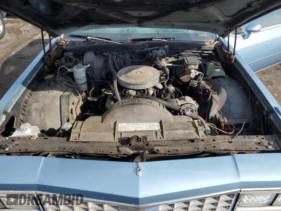 1985 Oldsmobile 88 z VIN 1G3BY37Y7FY316231, wystawiony jako Copart lot #43851075 z przebiegiem 82 641 mil mil oraz Czysty tytuł • Clean title. Historia ofert i sprzedaży dostępna na DreamBid. Obrazek 11.