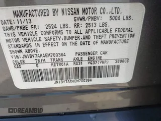 2014 Infiniti Q50 Premium with VIN JN1BV7AR4EM700364, listed as a IAAI auction lot 42032156 with 75,469 mi miles and . Bid and sale history available at DreamBid. Image 9.