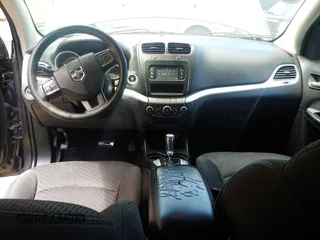 2017 Dodge Journey SXT с VIN 3C4PDCBG4HT533952, выставлен на аукционе Copart как лот 53990955 с пробегом 155 060 миль миль и Чистый • Clean title. История ставок и продаж доступна на DreamBid. Изображение 9.