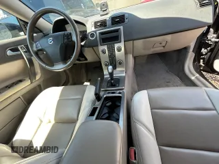 2009 Volvo C70 с VIN YV1MC67299J073338, выставлен на аукционе Copart как лот 58384485 с пробегом 72 828 миль миль и Чистый • Clean title. История ставок и продаж доступна на DreamBid. Изображение 9.