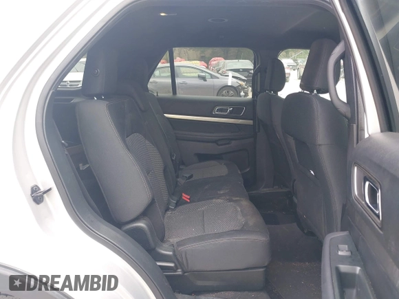2019 Ford Explorer XLT с VIN 1FM5K8DH7KGA82765, выставлен на аукционе IAAI как лот 42344396 с пробегом 73 074 миль миль и . История ставок и продаж доступна на DreamBid. Изображение 8.