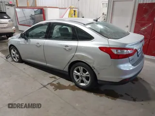 2014 Ford Focus SE with VIN 1FADP3F29EL160834, listed as a IAAI auction lot 41597552 with 118,410 mi miles. Bid and sale history available at carsss.com. Image 3.