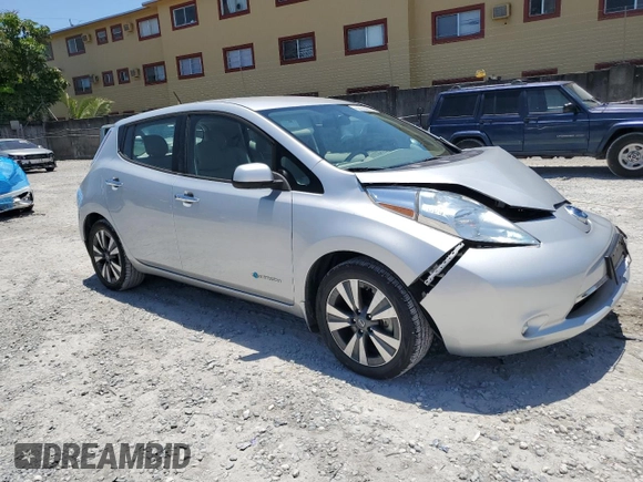 2017 Nissan LEAF SV z VIN 1N4BZ0CP6HC306580, wystawiony jako Copart lot #57180815 z przebiegiem 41 896 mil mil oraz Szkoda całkowita • Salvage title. Historia ofert i sprzedaży dostępna na DreamBid. Obrazek 4.