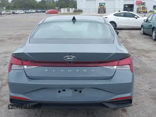 2021 Hyundai Elantra SEL with VIN KMHLM4AG6MU212660, listed as a IAAI auction lot 40806363 with 32,208 mi miles. Bid and sale history available at carsss.com. Image 16.
