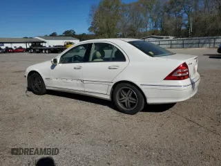 2005 Mercedes-Benz C 240 with VIN WDBRF61J15F593984, listed as a Copart auction lot 48720325 with 185,366 mi miles and Salvage Title. Bid and sale history available at DreamBid. Image 2.