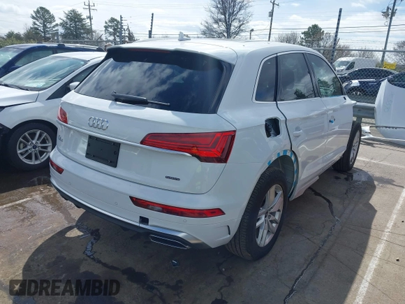 2024 Audi Q5 S line Premium with VIN WA1GAAFY4R2014543, listed as a IAAI auction lot 41704011 with 10,826 mi miles and . Bid and sale history available at DreamBid. Image 4.