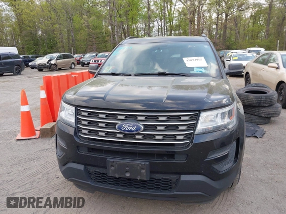 2017 Ford Explorer with VIN 1FM5K8B80HGC50466, listed as a IAAI auction lot 42074967 with 129,835 mi miles and . Bid and sale history available at carsss.com. Image 13.