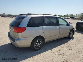 2010 Toyota Sienna CE with VIN 5TDKK4CC0AS330199, listed as a Copart auction lot 51644335 with 134,604 mi miles and Salvage Title. Bid and sale history available at carsss.com. Image 3.