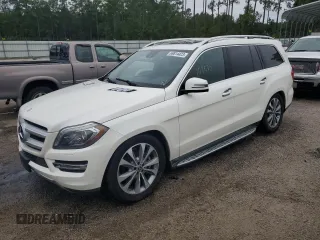 2015 Mercedes-Benz GL-Class GL 450 with VIN 4JGDF6EE4FA451115, listed as a Copart auction lot 69814423 with 108,672 mi miles. Bid and sale history available at carsss.com. Image 1.