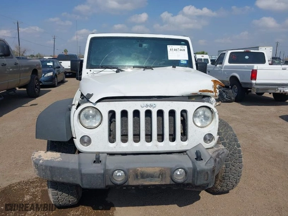 2018 Jeep Wrangler JK Unlimited Sport S with VIN 1C4HJWDGXJL922138, listed as a IAAI auction lot 41467468 with 106,989 mi miles. Bid and sale history available at carsss.com. Image 12.