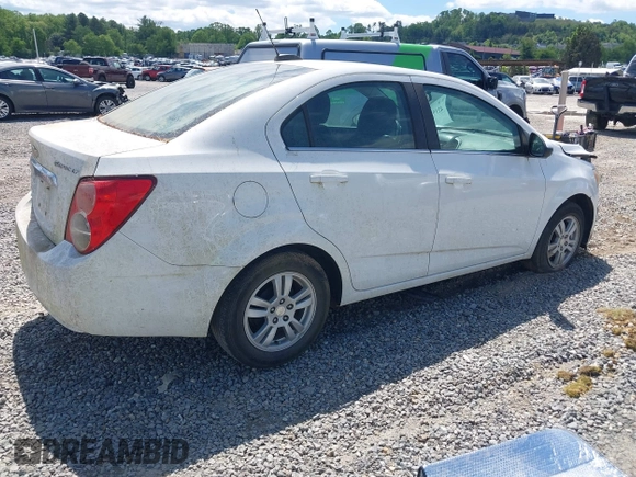 2015 Chevrolet Sonic LT with VIN 1G1JC5SH2F4140332, listed as a IAAI auction lot 42197626 with 105,850 mi miles and . Bid and sale history available at DreamBid. Image 4.