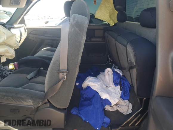 2004 Chevrolet Silverado 1500 LS with VIN 2GCEC19T541208949, listed as a Copart auction lot 88991805 with 178,361 mi miles and Salvage Title. Bid and sale history available at DreamBid. Image 10.