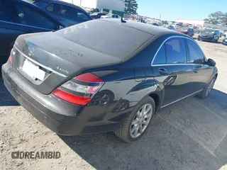 2007 Mercedes-Benz S 550 with VIN WDDNG86X07A138362, listed as a IAAI auction lot 41663730 with 141,760 mi miles and . Bid and sale history available at DreamBid. Image 4.