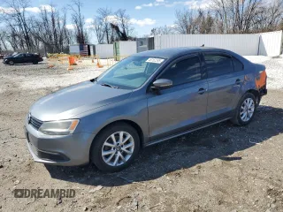 2011 Volkswagen Jetta Sedan SE w/Convenience & Sunroof PZEV with VIN 3VWDZ7AJXBM398807, listed as a Copart auction lot 49162295 with 85,049 mi miles and Salvage Title. Bid and sale history available at carsss.com. Image 1.
