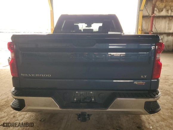 2022 Chevrolet Silverado 1500 LT with VIN 1GCPDKEK2NZ628752, listed as a Copart auction lot 53142935 with 29,916 mi miles and Salvage Title. Bid and sale history available at carsss.com. Image 6.