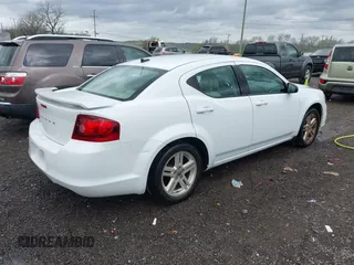 2014 Dodge Avenger SE with VIN 1C3CDZAGXEN221329, listed as a IAAI auction lot 41931109 with 149,715 mi miles. Bid and sale history available at carsss.com. Image 4.
