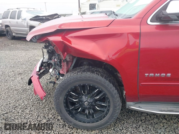 2015 Chevrolet Tahoe LTZ z VIN 1GNSKCKC6FR276531, wystawiony jako IAAI lot #41692617 z przebiegiem 124 010 mil mil oraz . Historia ofert i sprzedaży dostępna na DreamBid. Obrazek 18.