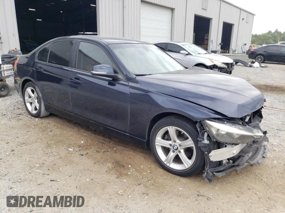 2015 BMW 3 Series 320i with VIN WBA3B1C53FP831770, listed as a Copart auction lot 59603155 with 33,541 mi miles and Non repairable. Bid and sale history available at DreamBid. Image 4.