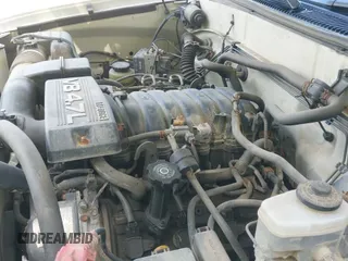 2006 Toyota Tundra Limited с VIN 5TBDT48156S548488, выставлен на аукционе IAAI как лот 42412095 с пробегом 201 825 миль миль и . История ставок и продаж доступна на DreamBid. Изображение 19.