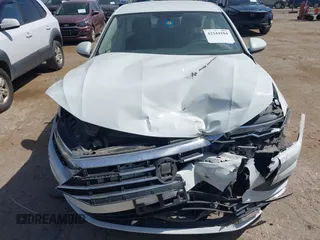 2019 Volkswagen Jetta S z VIN 3VWC57BU7KM110001, wystawiony jako IAAI lot #42244184 z przebiegiem 49 883 mil mil oraz . Historia ofert i sprzedaży dostępna na DreamBid. Obrazek 13.