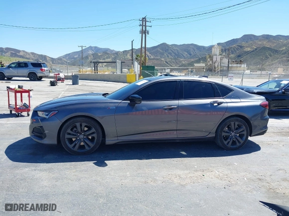 2022 Acura TLX w/A-Spec Package with VIN 19UUB5F52NA003934, listed as a IAAI auction lot 41817694 with 38,273 mi miles. Bid and sale history available at carsss.com. Image 14.