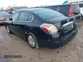 2012 Nissan Altima 2.5 S with VIN 1N4AL2AP1CC139873, listed as a IAAI auction lot 41944180 with 220,172 mi miles. Bid and sale history available at carsss.com. Image 3.
