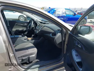 2020 Chevrolet Malibu LT with VIN 1G1ZD5STXLF093829, listed as a IAAI auction lot 41823891 with 105,183 mi miles and . Bid and sale history available at DreamBid. Image 5.