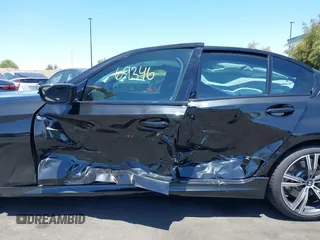 2020 BMW 3 Series 330i с VIN 3MW5R1J00L8B27239, выставлен на аукционе IAAI как лот 42269346 с пробегом 55 822 миль миль и . История ставок и продаж доступна на DreamBid. Изображение 6.