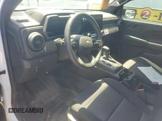 2023 Chevrolet Colorado 4WD Work Truck с VIN 1GCGTBEC6P1200177, выставлен на аукционе IAAI как лот 42610502 с пробегом 8 222 миль миль и . История ставок и продаж доступна на DreamBid. Изображение 1.