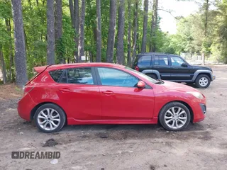 2011 Mazda 3 S Sport z VIN JM1BL1K66B1371457, wystawiony jako IAAI lot #42274510 z przebiegiem 175 533 mil mil oraz . Historia ofert i sprzedaży dostępna na DreamBid. Obrazek 13.