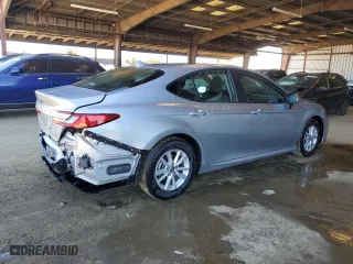 2025 Toyota Camry LE with VIN 4T1DAACK1SU098254, listed as a Copart auction lot 50407385 with 4,074 mi miles and Clean Title. Bid and sale history available at carsss.com. Image 3.