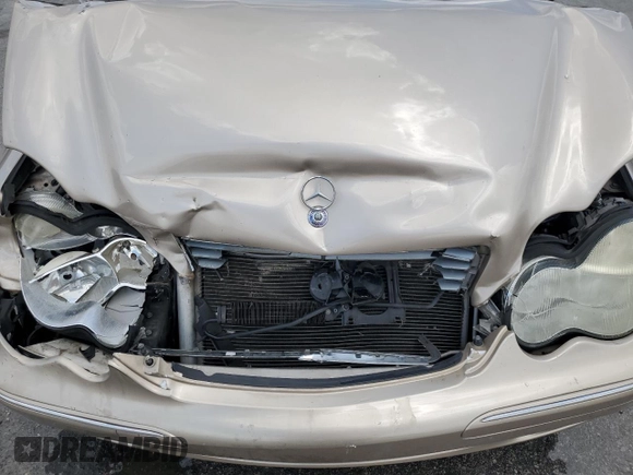 2002 Mercedes-Benz C 230/260/280/320 с VIN WDBRF61J32F155270, выставлен на аукционе Copart как лот 58742125 с пробегом 148 035 миль миль и Списание • Salvage title. История ставок и продаж доступна на DreamBid. Изображение 11.