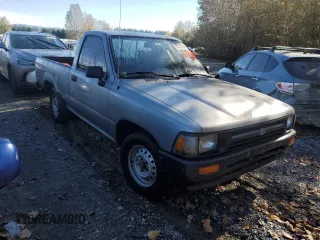 1993 Toyota 2WD Pickups with VIN 4TARN81A8PZ061273, listed as a Copart auction lot 72385394 with 139,707 mi miles and Salvage Title. Bid and sale history available at carsss.com. Image 4.